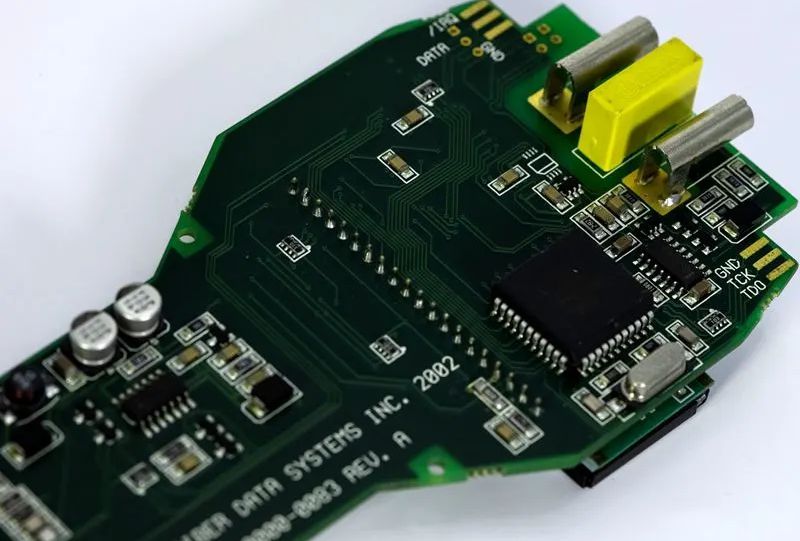 Custom Irregular PCB Assembly